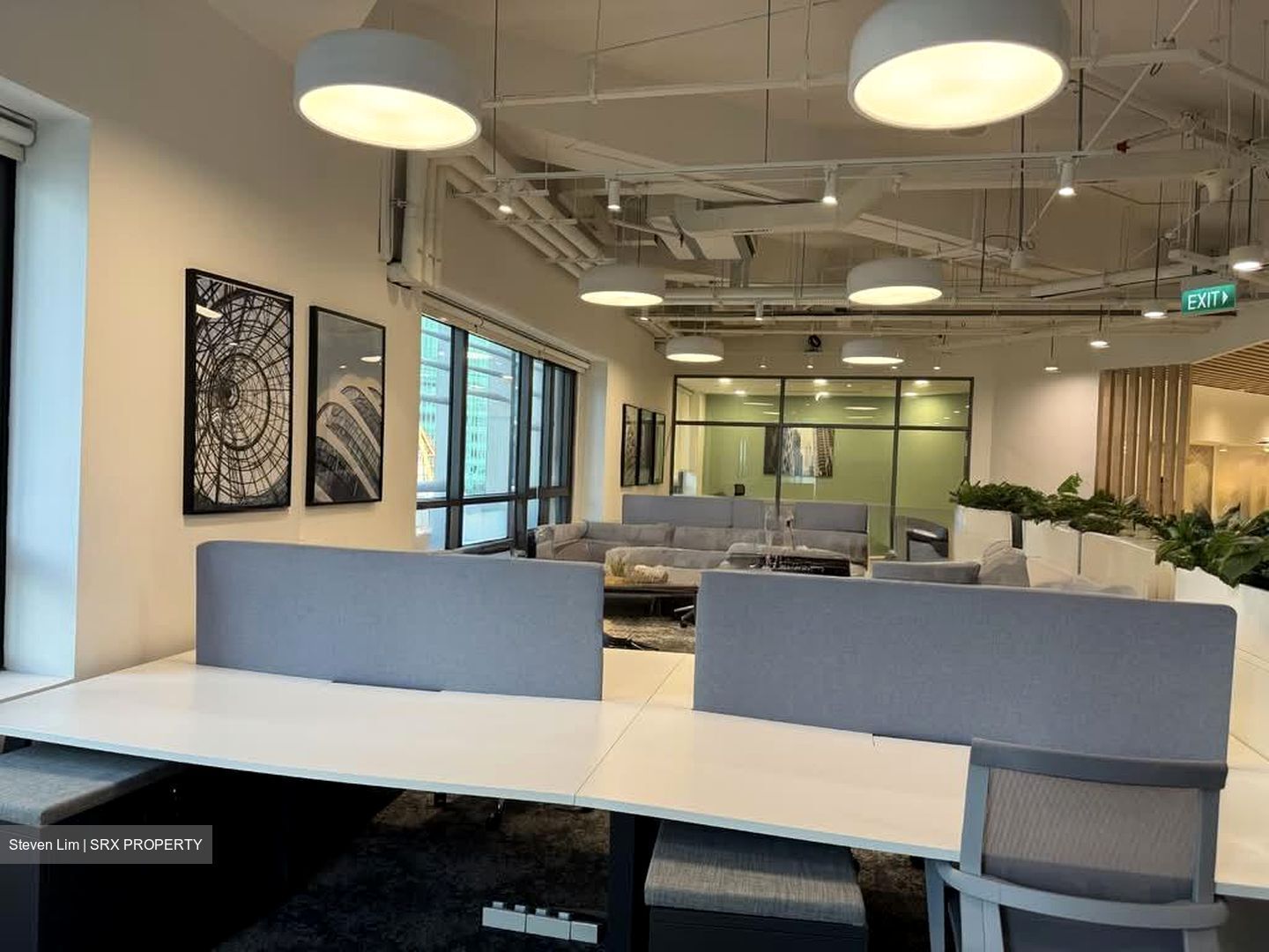 PLUS (D1), Office #561530361
